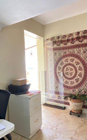 Casa para alugar com 120m², 2 quartos e 1 vaga Casa para alugar com 120m², 2 quartos e 1 vagaSala superior