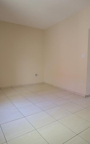 Casa à venda com 172m², 3 quartos e 4 vagas Casa à venda com 172m², 3 quartos e 4 vagasQuarto 3