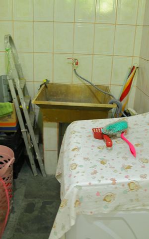 Casa à venda com 180m², 4 quartos e 2 vagasÁrea de Serviço Casa 2 