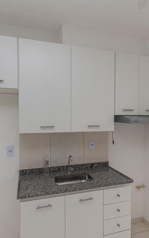 Apartamento para alugar com 45m², 2 quartos e 1 vaga Apartamento para alugar com 45m², 2 quartos e 1 vagaCozinha e Área de Serviço