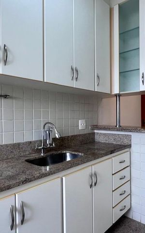 Apartamento à venda com 64m², 2 quartos e 2 vagascozinha