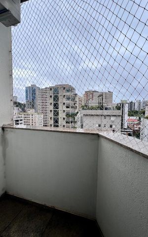 Apartamento à venda com 64m², 2 quartos e 2 vagasvaranda