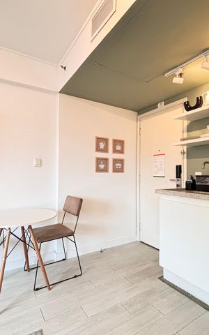 Studio à venda com 32m², 1 quarto e 1 vaga Studio à venda com 32m², 1 quarto e 1 vagaStudio