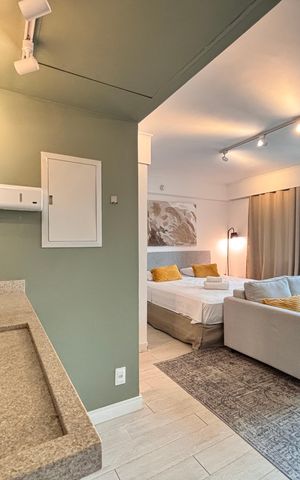 Studio à venda com 32m², 1 quarto e 1 vaga Studio à venda com 32m², 1 quarto e 1 vagaStudio