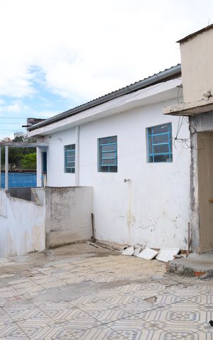 Casa à venda com 250m², 2 quartos e 5 vagasQuintal