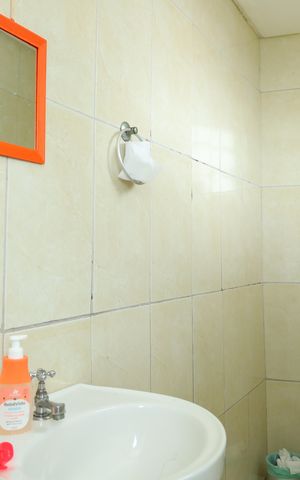 Casa à venda com 250m², 2 quartos e 5 vagasBanheiro 2