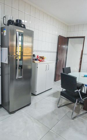 Casa à venda com 126m², 3 quartos e 3 vagasCozinha