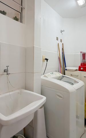 Apartamento à venda com 70m², 2 quartos e 1 vaga Apartamento à venda com 70m², 2 quartos e 1 vagaÁrea de Serviço