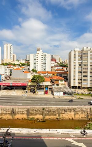 Apartamento à venda com 70m², 2 quartos e 1 vaga Apartamento à venda com 70m², 2 quartos e 1 vagaVista da Sala