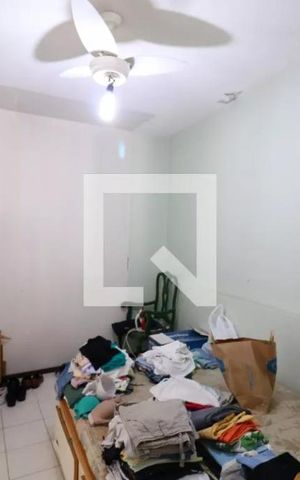 Casa à venda com 110m², 3 quartos e sem vaga Casa à venda com 110m², 3 quartos e sem vagaQuarto