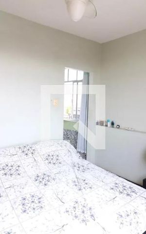 Casa à venda com 110m², 3 quartos e sem vaga Casa à venda com 110m², 3 quartos e sem vagaQuarto