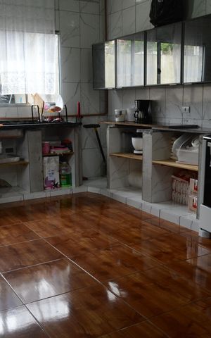 Casa para alugar com 200m², 1 quarto e 2 vagas