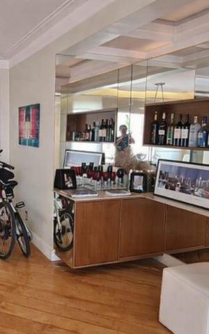 Apartamento à venda com 110m², 3 quartos e 2 vagas Apartamento à venda com 110m², 3 quartos e 2 vagasSala