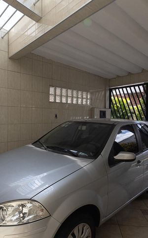 Casa à venda com 105m², 2 quartos e 1 vaga Casa à venda com 105m², 2 quartos e 1 vagaGaragem