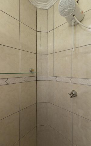 Casa à venda com 105m², 2 quartos e 1 vaga Casa à venda com 105m², 2 quartos e 1 vagaBanheiro 2