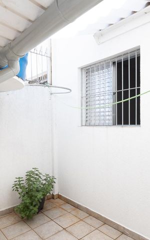 Casa à venda com 105m², 2 quartos e 1 vaga Casa à venda com 105m², 2 quartos e 1 vagaÁrea de Serviço / Quintal