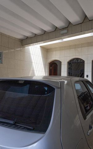 Casa à venda com 105m², 2 quartos e 1 vaga Casa à venda com 105m², 2 quartos e 1 vagaGaragem