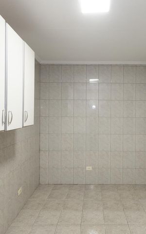 Casa à venda com 105m², 2 quartos e 1 vaga Casa à venda com 105m², 2 quartos e 1 vagaÁrea de Serviço