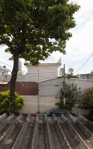 Casa à venda com 105m², 2 quartos e 1 vaga Casa à venda com 105m², 2 quartos e 1 vagaVista
