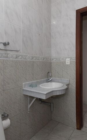 Casa à venda com 105m², 2 quartos e 1 vaga Casa à venda com 105m², 2 quartos e 1 vagaBanheiro 1