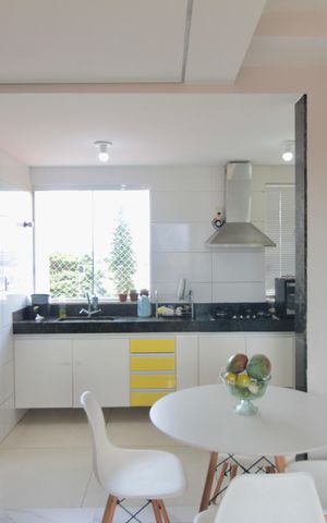 Apartamento à venda com 90m², 2 quartos e 1 vagaSala