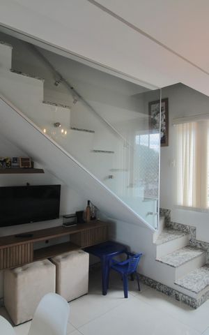Apartamento à venda com 90m², 2 quartos e 1 vagaSala
