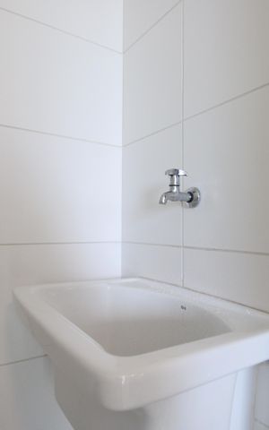 Apartamento à venda com 77m², 2 quartos e 1 vagaÁrea de serviço
