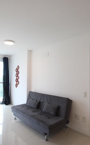 Apartamento à venda com 77m², 2 quartos e 1 vagaSala