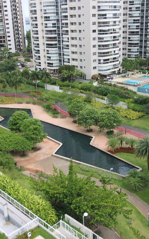 Apartamento à venda com 77m², 2 quartos e 1 vagaSala - Varanda