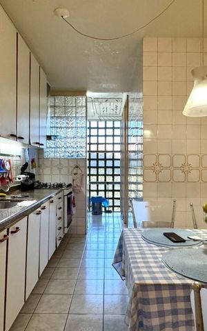 Apartamento à venda com 113m², 2 quartos e 1 vagaCozinha