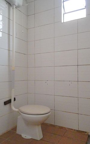 Casa à venda com 100m², 2 quartos e 1 vagaBanheiro