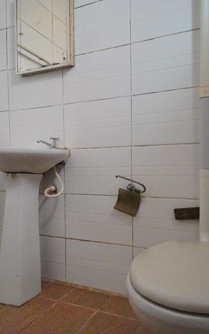 Casa à venda com 100m², 2 quartos e 1 vagaBanheiro