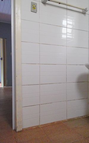 Casa à venda com 100m², 2 quartos e 1 vagaBanheiro