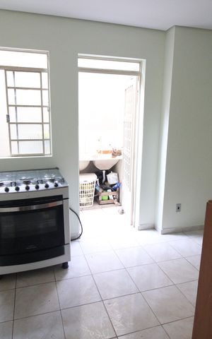 Casa à venda com 450m², 6 quartos e 4 vagasCozinha 2