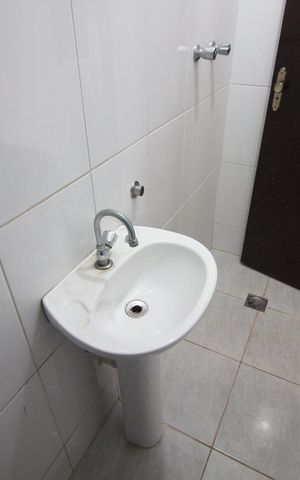 Casa à venda com 450m², 6 quartos e 4 vagasBanheiro 3