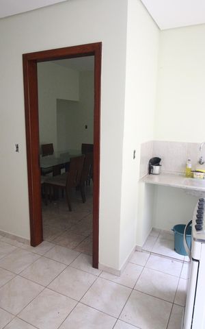Casa à venda com 450m², 6 quartos e 4 vagasCozinha 2
