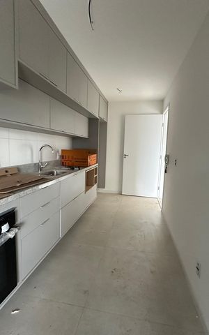 Apartamento para alugar com 123m², 2 quartos e 2 vagas Apartamento para alugar com 123m², 2 quartos e 2 vagasCozinha