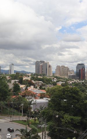 Apartamento para alugar com 123m², 2 quartos e 2 vagas Apartamento para alugar com 123m², 2 quartos e 2 vagasVista