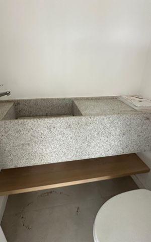 Apartamento para alugar com 123m², 2 quartos e 2 vagas Apartamento para alugar com 123m², 2 quartos e 2 vagasLavabo