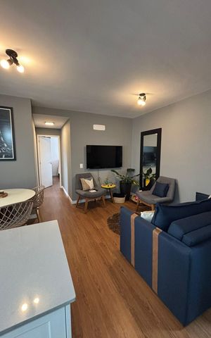 Apartamento para alugar com 60m², 2 quartos e 1 vaga Apartamento para alugar com 60m², 2 quartos e 1 vagaSala