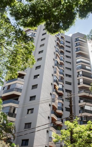 Apartamento à venda com 167m², 3 quartos e 2 vagasFachada