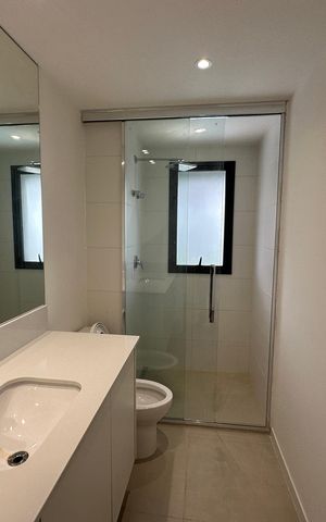 Apartamento para alugar com 123m², 2 quartos e 2 vagas Apartamento para alugar com 123m², 2 quartos e 2 vagasBanheiro da Suíte 1