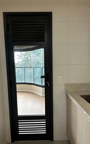 Apartamento para alugar com 123m², 2 quartos e 2 vagas Apartamento para alugar com 123m², 2 quartos e 2 vagasÁrea de Serviço