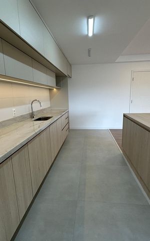 Apartamento para alugar com 123m², 2 quartos e 2 vagas Apartamento para alugar com 123m², 2 quartos e 2 vagasCozinha