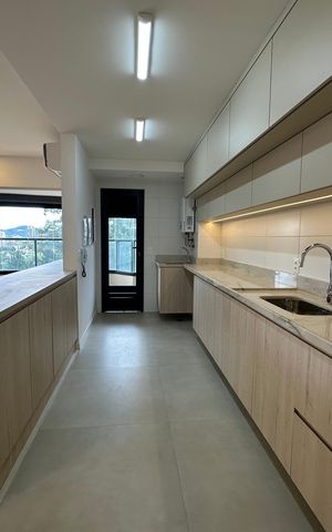 Apartamento para alugar com 123m², 2 quartos e 2 vagas Apartamento para alugar com 123m², 2 quartos e 2 vagasCozinha