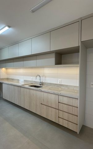 Apartamento para alugar com 123m², 2 quartos e 2 vagas Apartamento para alugar com 123m², 2 quartos e 2 vagasCozinha
