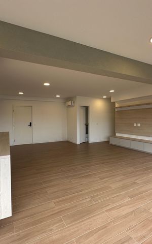 Apartamento para alugar com 123m², 2 quartos e 2 vagas Apartamento para alugar com 123m², 2 quartos e 2 vagasSala