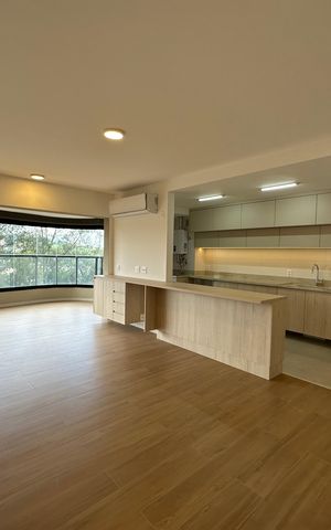 Apartamento para alugar com 123m², 2 quartos e 2 vagas Apartamento para alugar com 123m², 2 quartos e 2 vagasSala