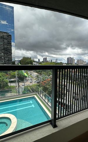 Apartamento para alugar com 123m², 2 quartos e 2 vagas Apartamento para alugar com 123m², 2 quartos e 2 vagasVaranda
