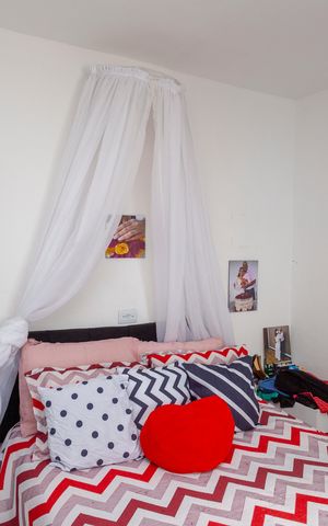 Casa à venda com 303m², 3 quartos e 3 vagasQuarto - Casa 2